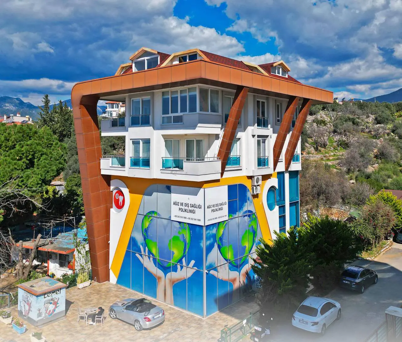 The clinic building on the Kestel coast road
